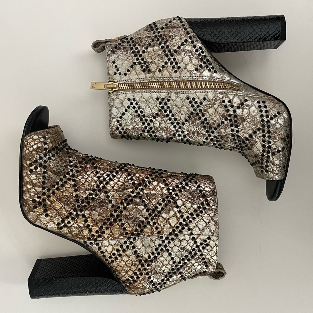 NEW!! Calvin Klein Jules Snakeskin Bootie!! Rhinestone studded - Picture 4 of 6